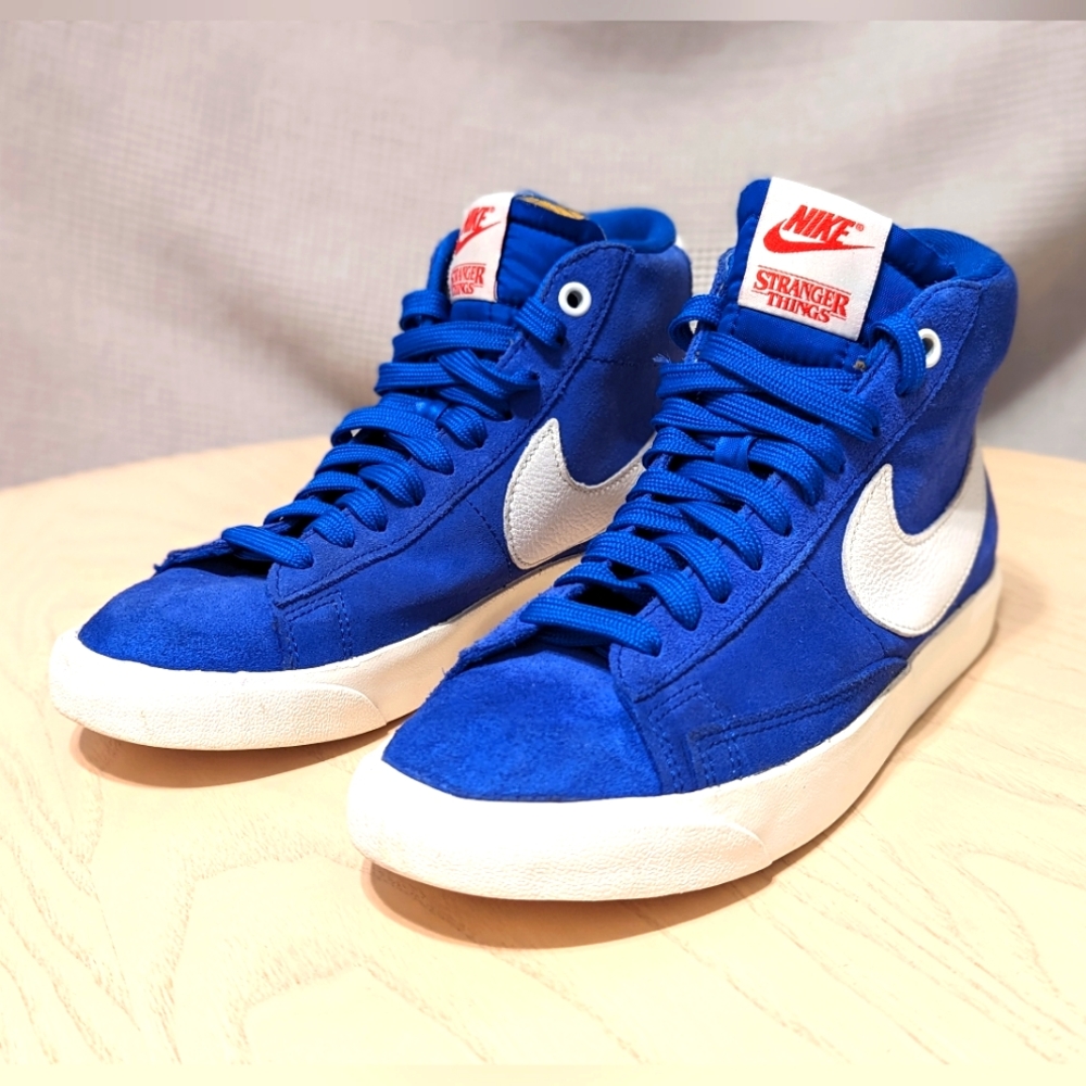 Nike Stranger Things x Blazer Mid OG Collection sz 5M